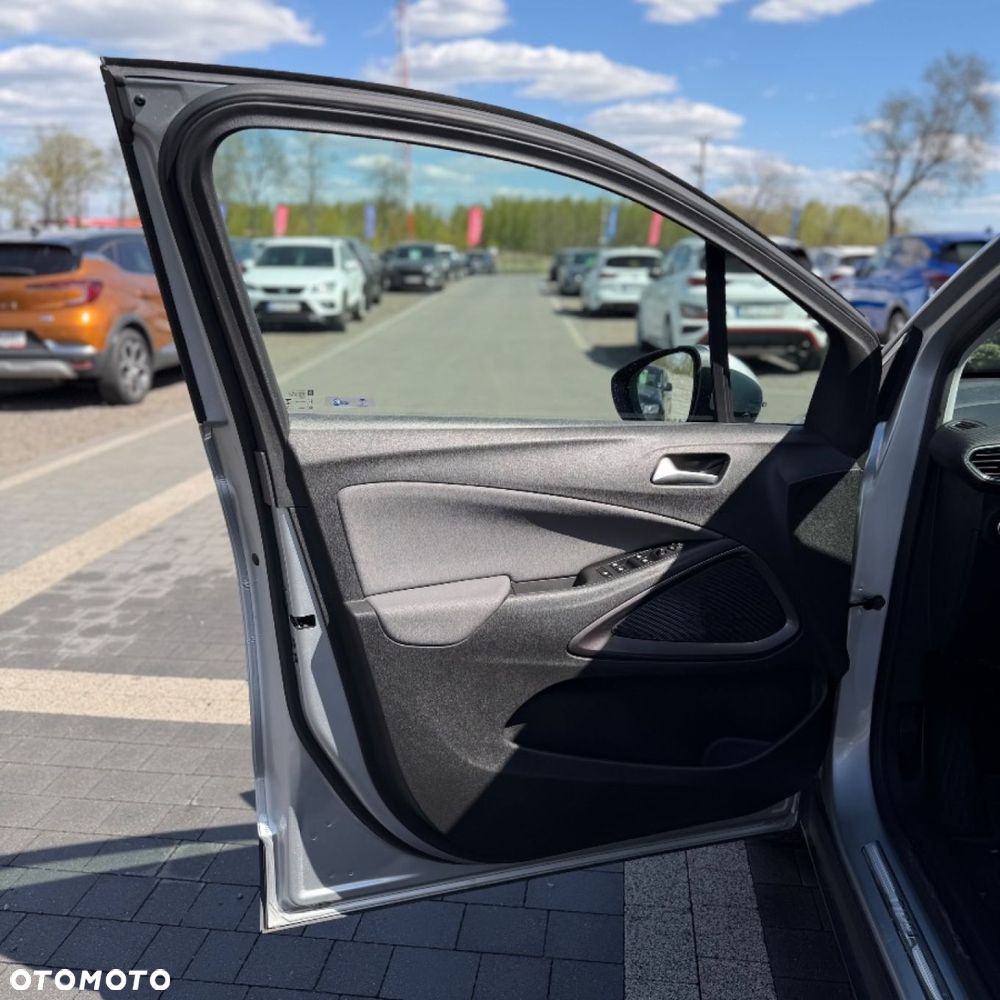 Opel Crossland X - 15