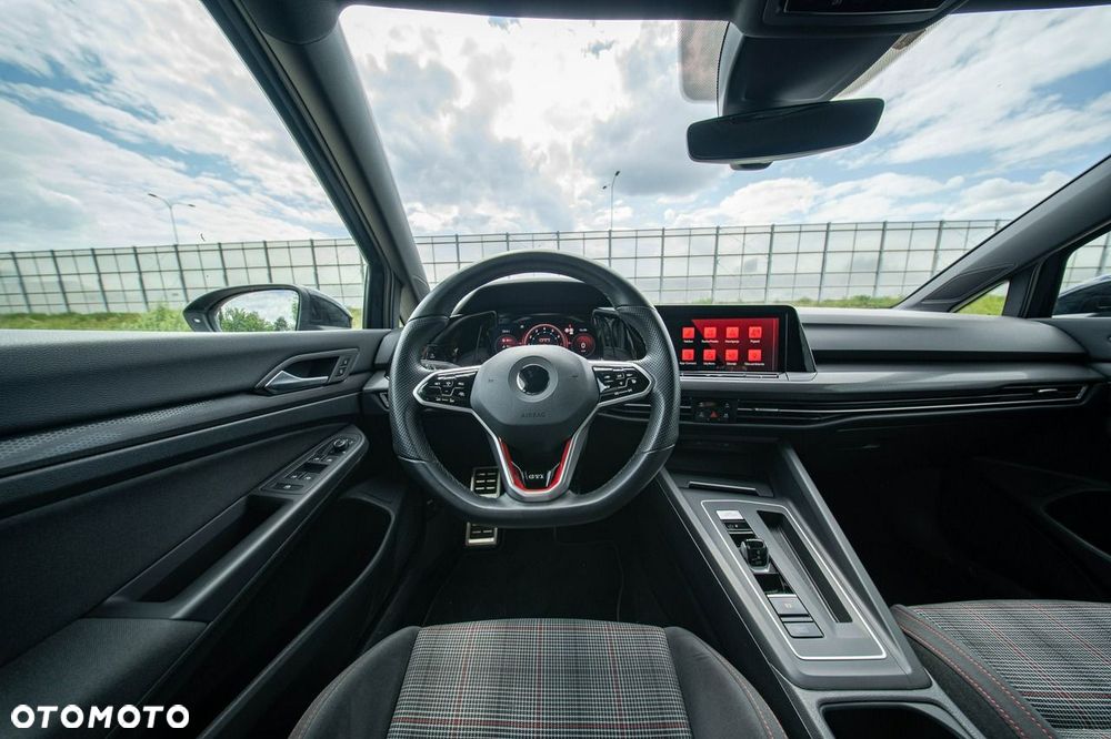 Volkswagen Golf 2.0 TSI GTI DSG - 19