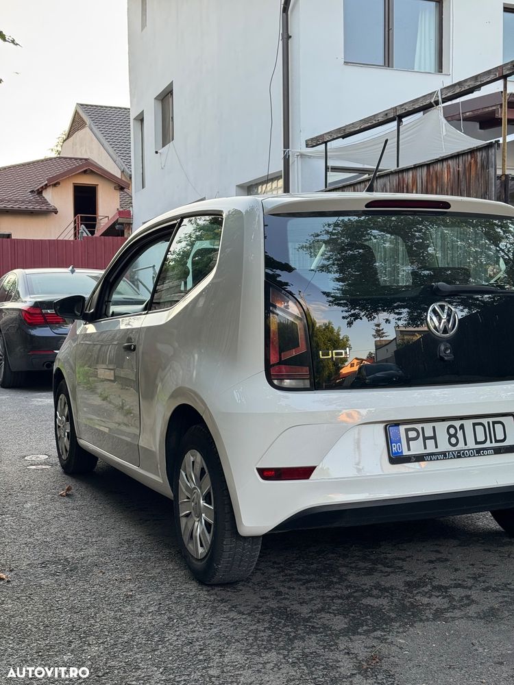 Volkswagen up! (BlueMotion Technology) move - 5