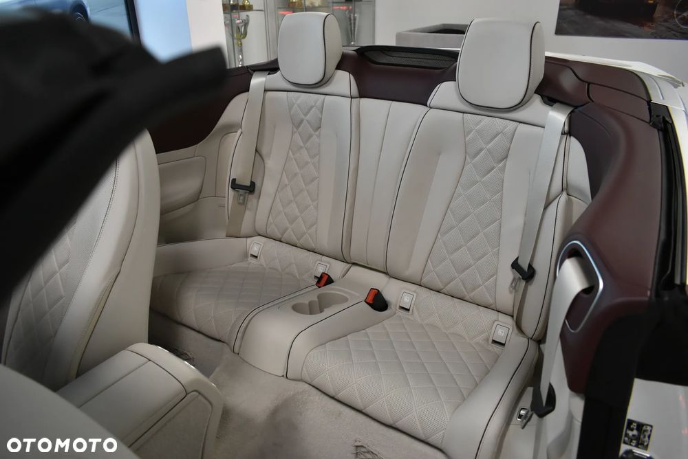 Mercedes-Benz Klasa E - 18