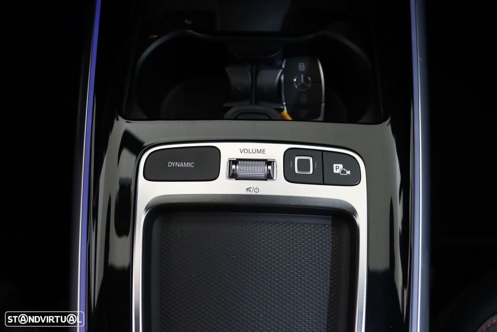 Mercedes-Benz GLA 250 e AMG Line - 39