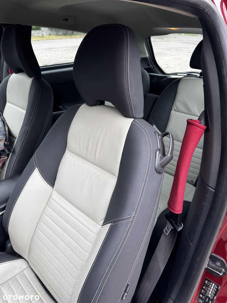 Volvo C30 D2 DRIVe Momentum - 9