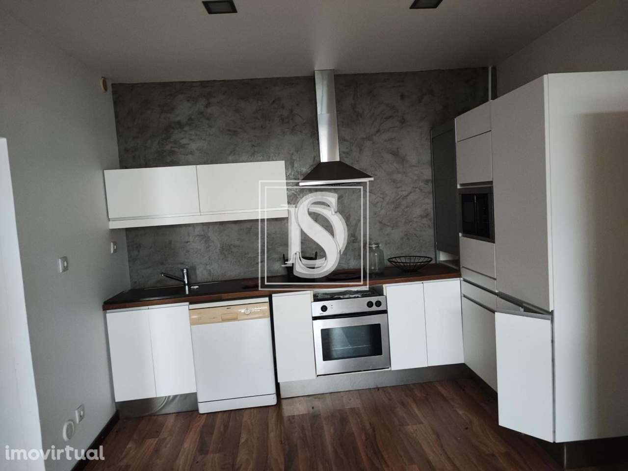 Loja para investimento com 190m2 em Torres Novas - Grande imagem: 5/10