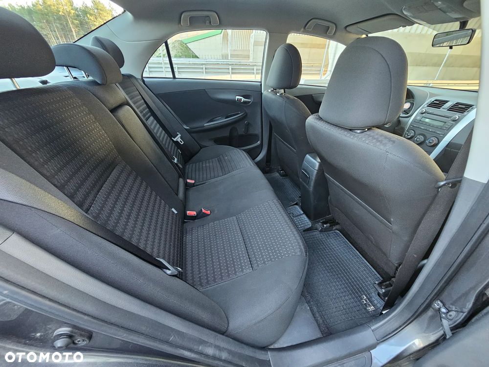 Toyota Corolla 1.6 Life - 8