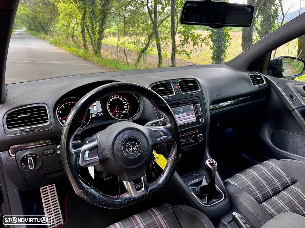 VW Golf 2.0 TSi GTI - 13