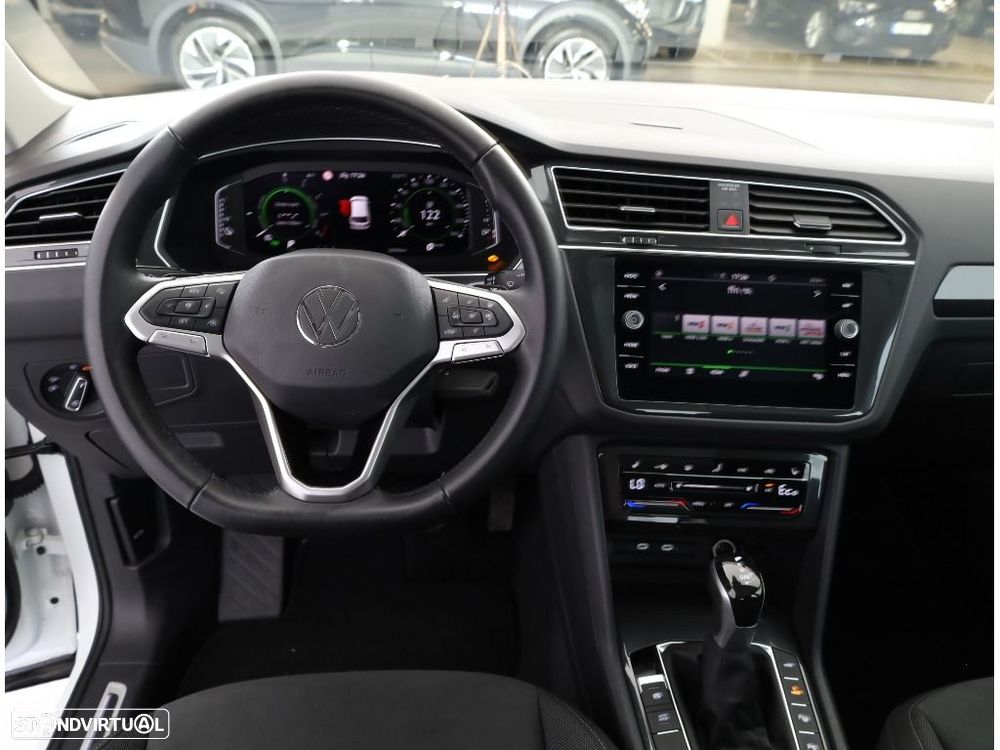 VW Tiguan 1.4 TSI eHybrid Life DSG - 14