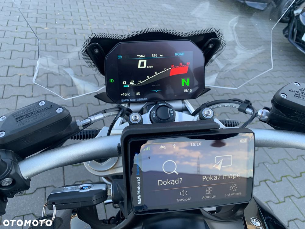 BMW R - 18