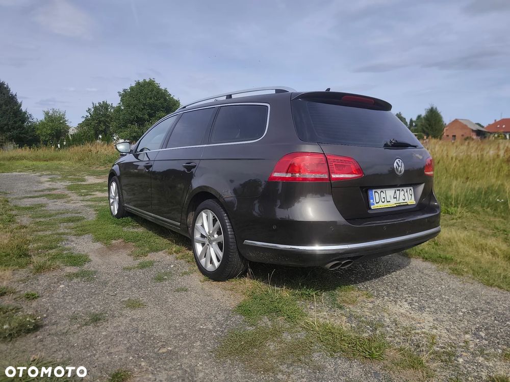 Volkswagen Passat 2.0 TDI Highline - 4