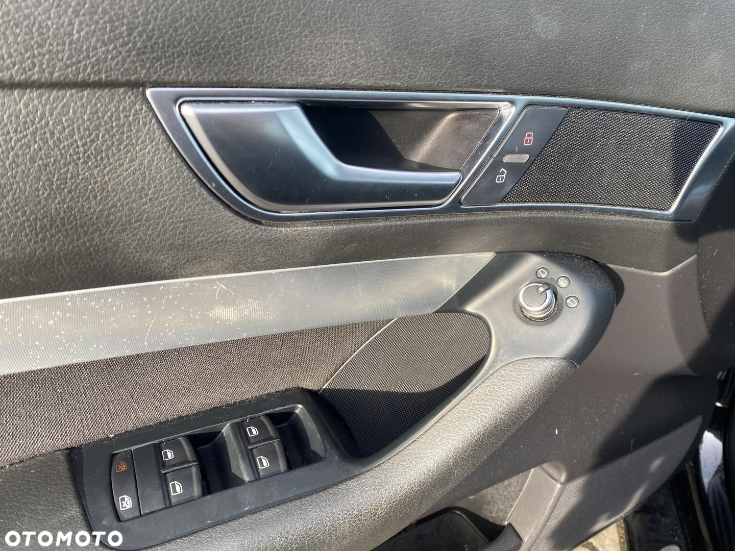 Audi A6 2.0 TDI Multitronic - 25