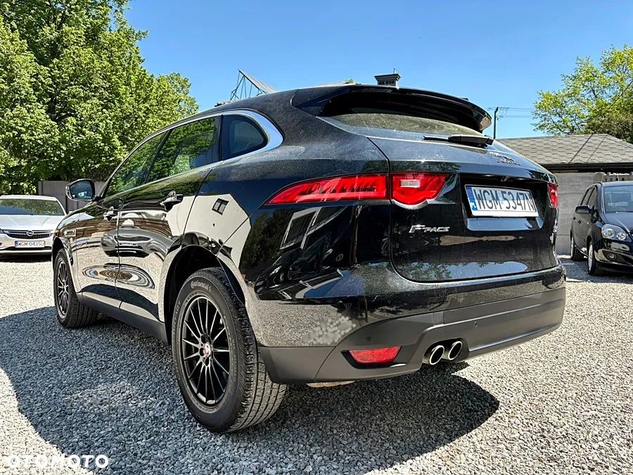 Jaguar F-Pace 20d AWD Prestige - 4