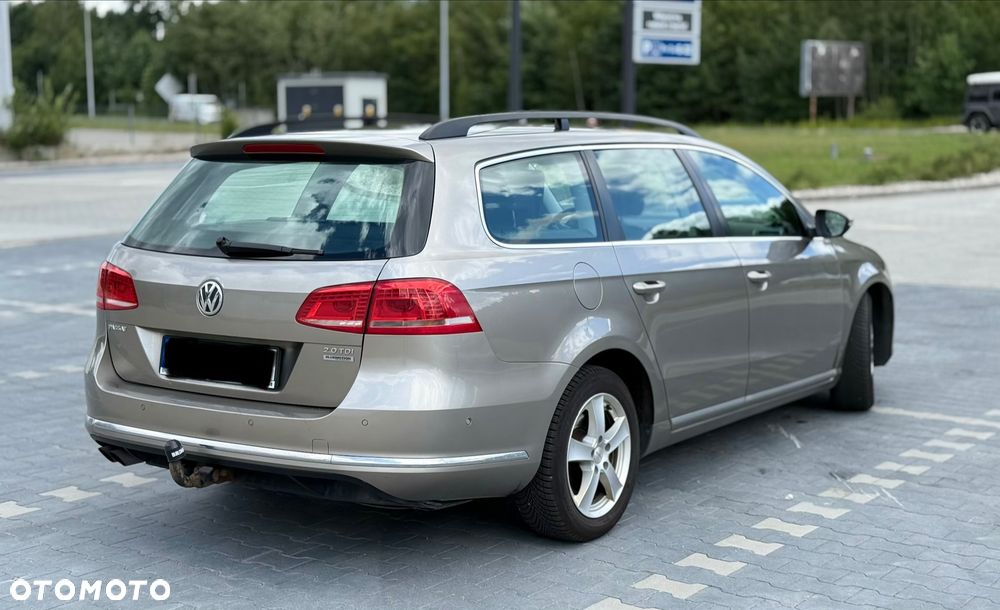 Volkswagen Passat 2.0 TDI Comfortline Optimum DSG - 4