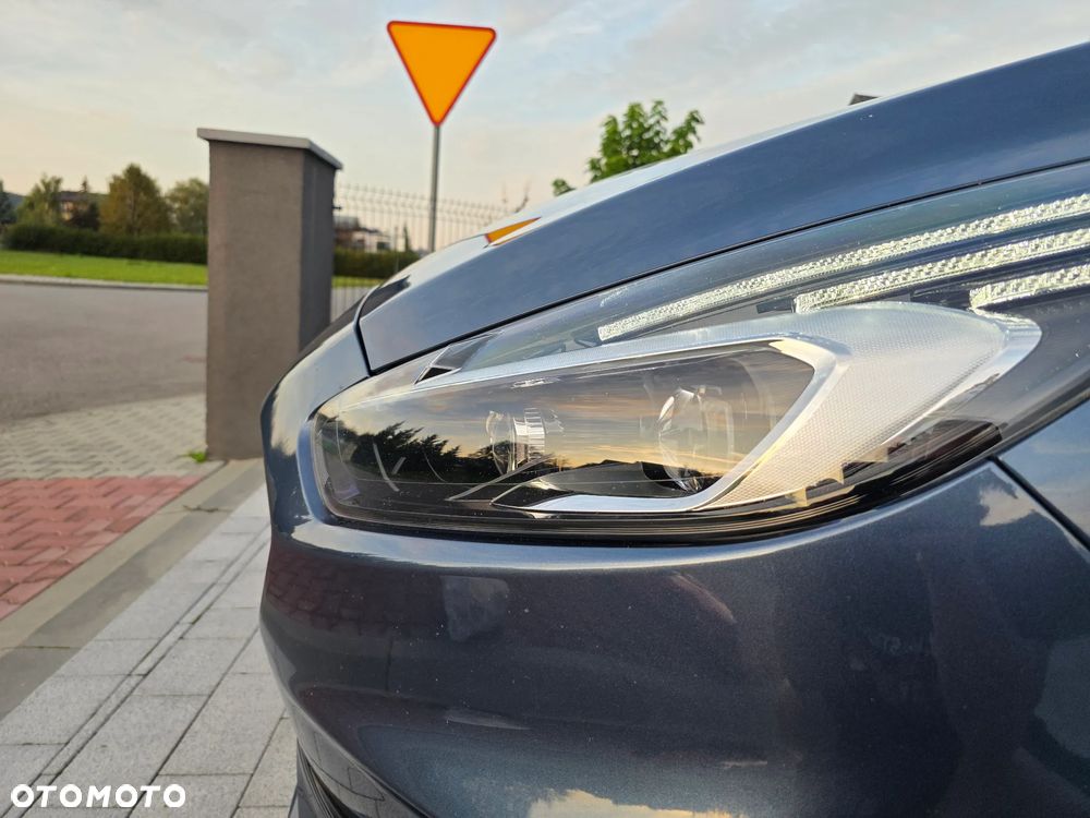 Ford S-Max 2.0 EcoBlue ST-LINE - 39