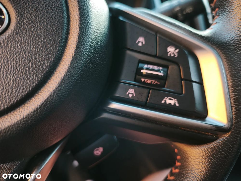 Subaru XV 2.0i Exclusive (EyeSight) Lineartronic - 29