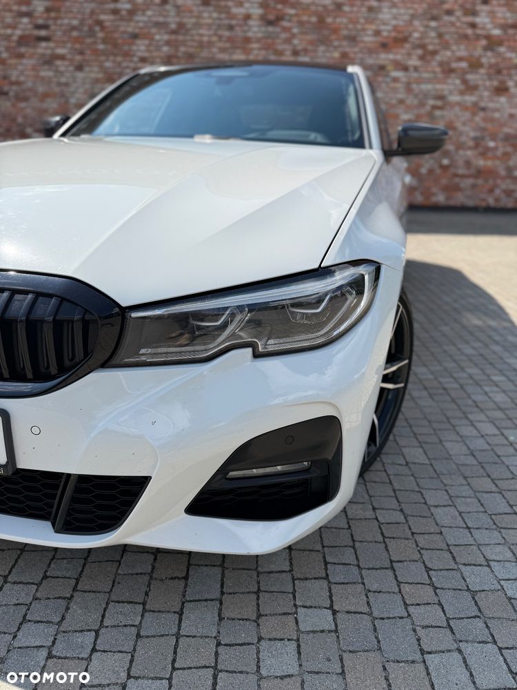 BMW Seria 3 320d xDrive M Sport - 11
