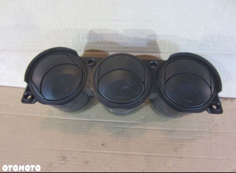 kratki nawiewu konsoli środkowej mazda 6 gg gy