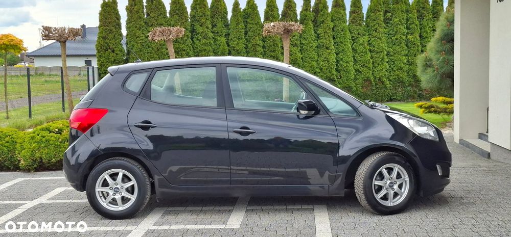 Kia Venga 1.4 CVVT Business Line - 10