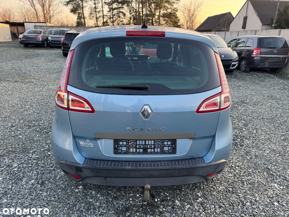 Renault Scenic 1.6 16V 110 Authentique - 5