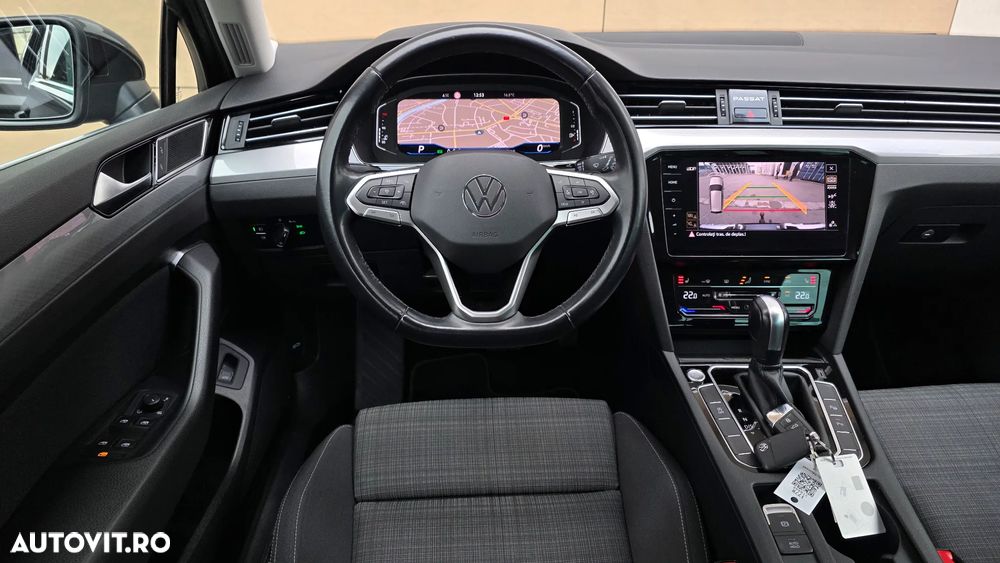Volkswagen Passat Variant 2.0 TDI SCR DSG Business - 22