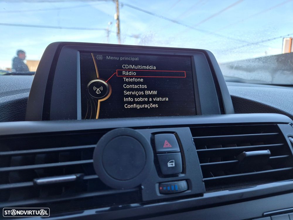 BMW 118 d Pack M - 26