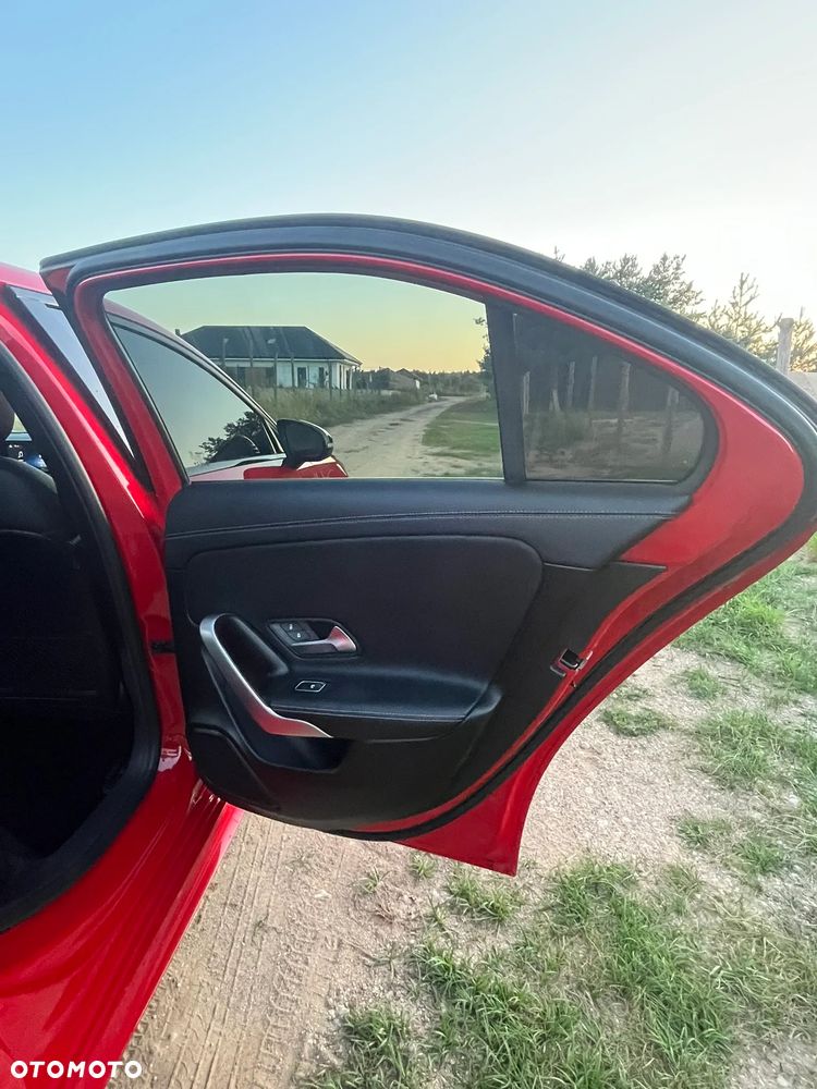 Mercedes-Benz Klasa A 220 4Matic 7G-DCT AMG Line - 20