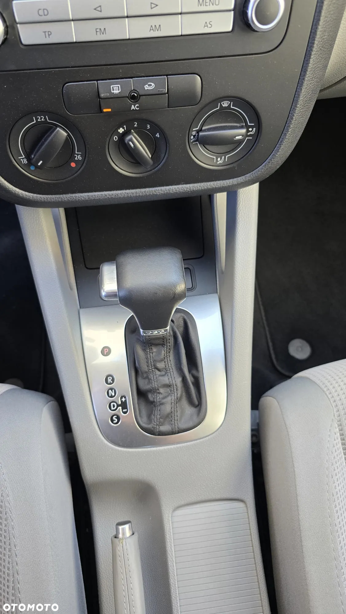 Volkswagen Golf - 13