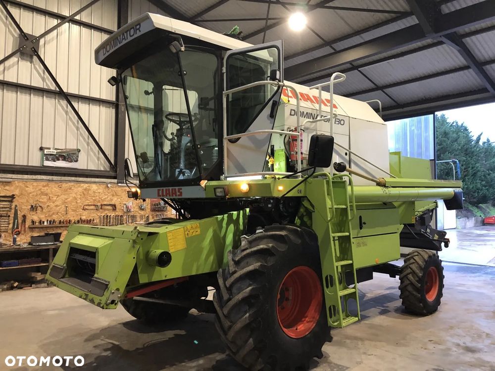 Claas CLAAS Dominator 130 Kombajn zbożowy ROK 2006 , hederu 3,9 m - 1