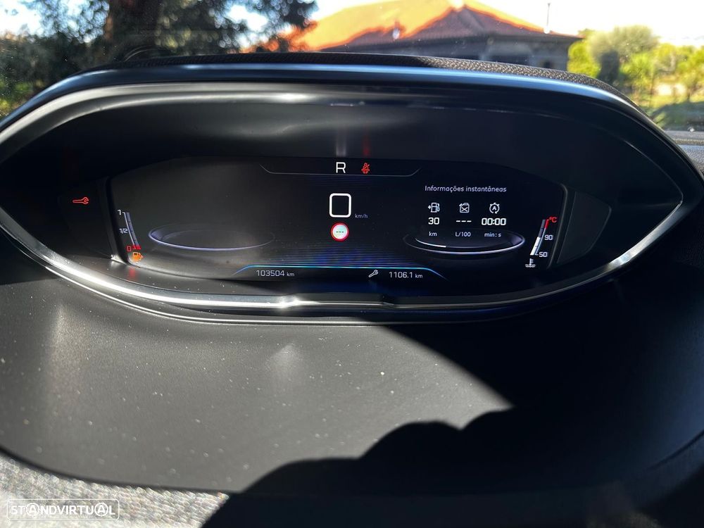 Peugeot 3008 1.2 PureTech Allure Pack EAT8 - 25