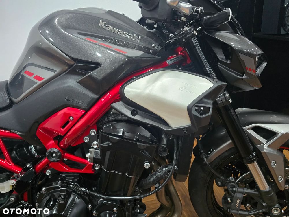 Kawasaki Z - 28