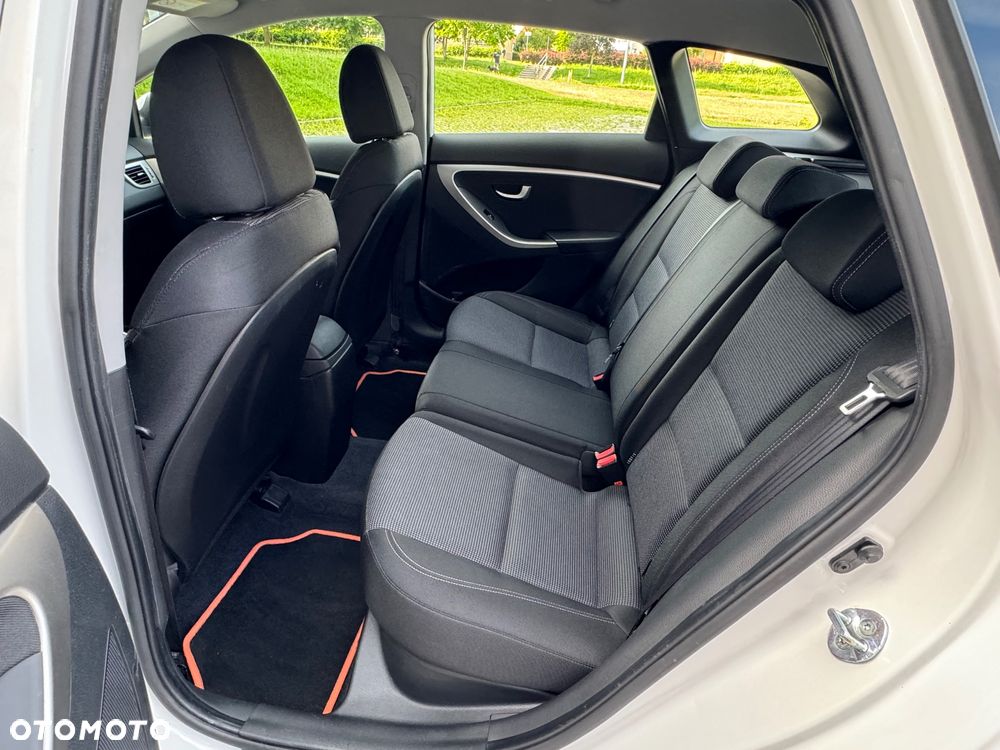 Hyundai i30 1.6 Style - 26