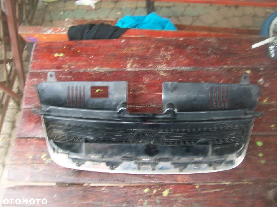 Atrapa Grill Fiat IDEA - 4