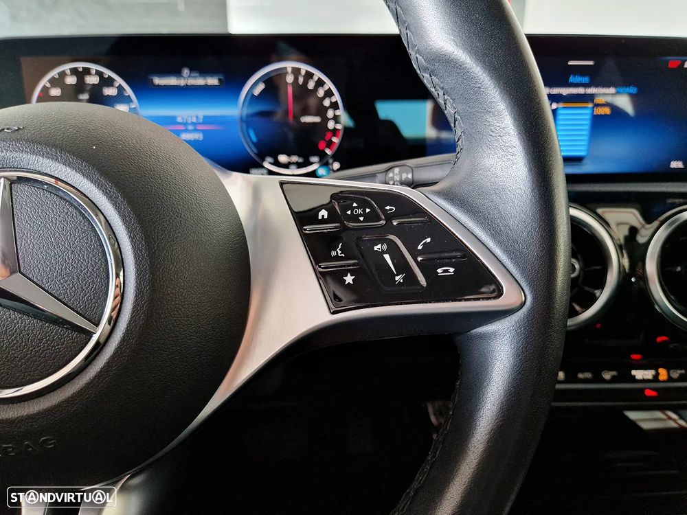 Mercedes-Benz A 250 e - 19