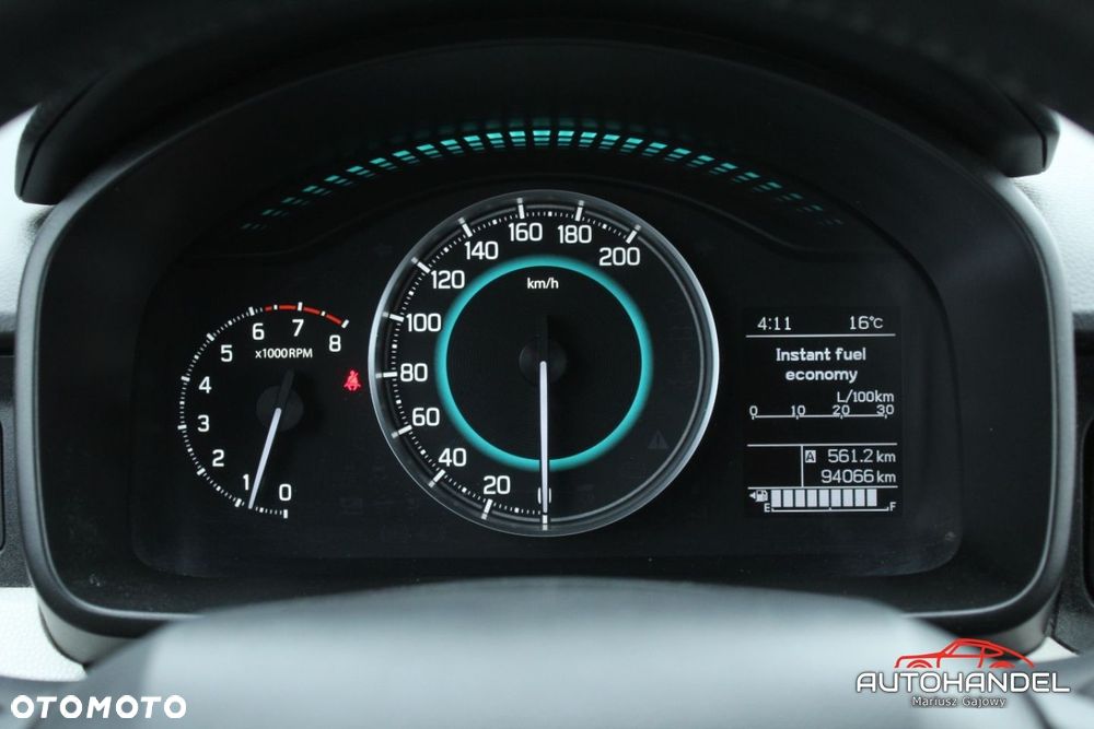 Suzuki Ignis - 13