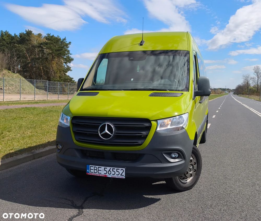 Mercedes-Benz Sprinter 517 - 1