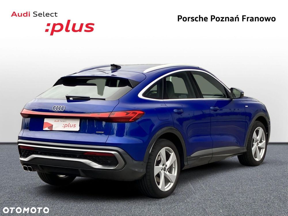 Audi Q5 Sportback - 6