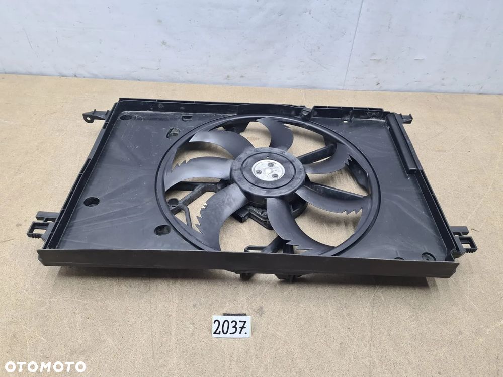 Toyota rav4 5 V od 19r 1636331500 wentylator obudowa wentylatora - 7