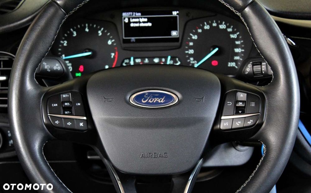 Ford Fiesta - 23