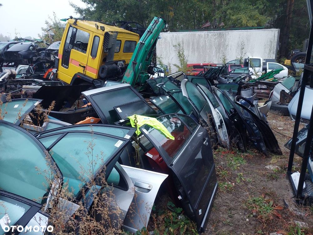 DRZWI KOMPLETNE LEWY TYŁ SKODA SUPERB I SEDAN 9152 - 6