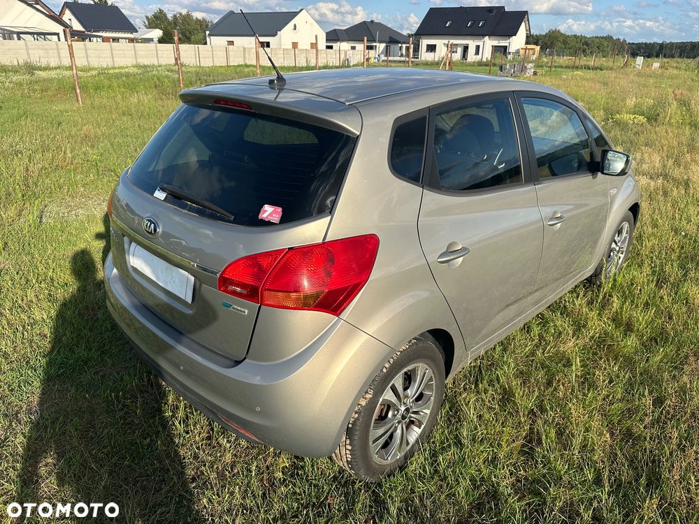 Kia Venga 1.6 CVVT Dream-Team Edition - 38