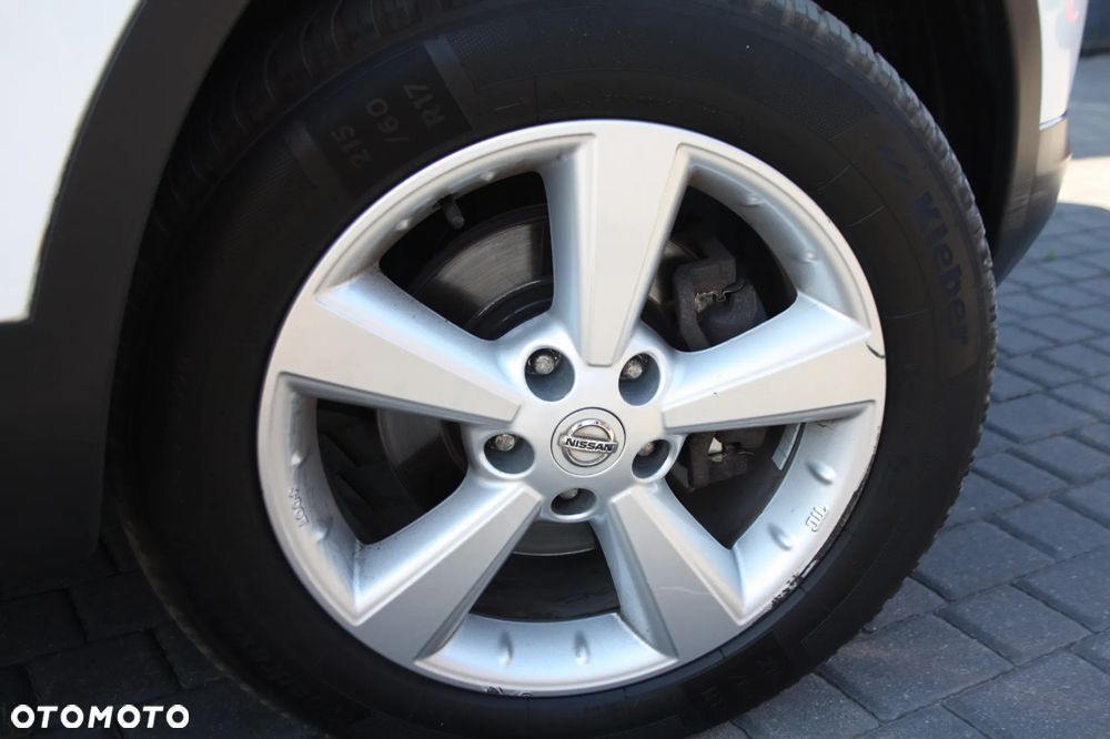 Nissan Qashqai 2.0 tekna - 21