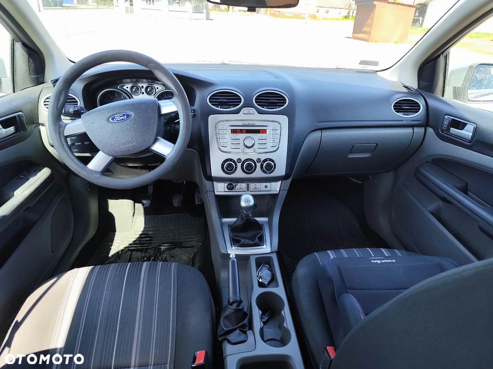 Ford Focus 1.6 Trend - 1