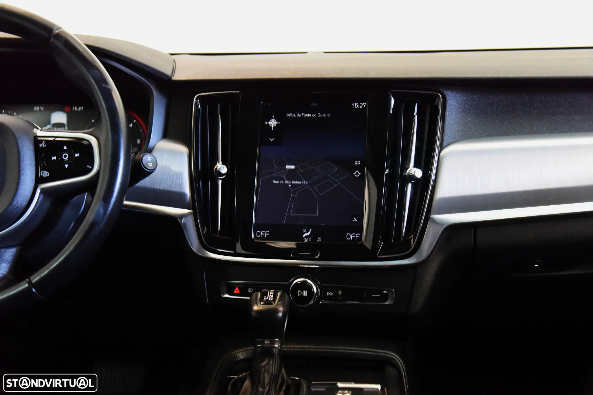 Volvo V90 2.0 D4 Momentum Geartronic - 13