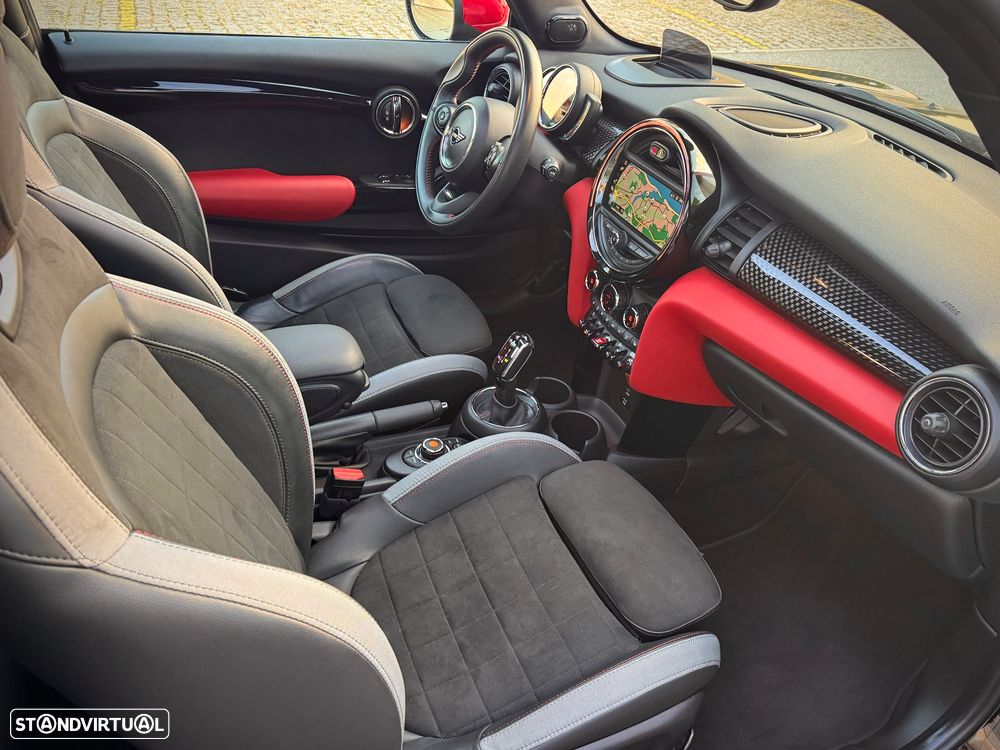 MINI 3 Portas John Cooper Works Auto Desportiva - 32