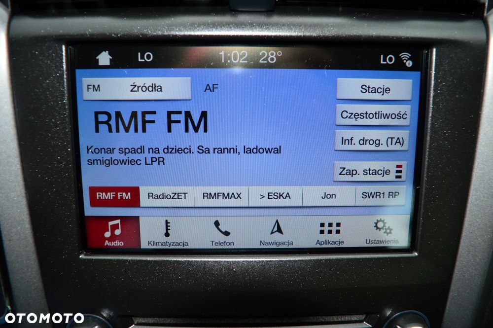 Ford Mondeo Turnier 2.0 TDCi Start-Stopp PowerShift-Aut Titanium - 24