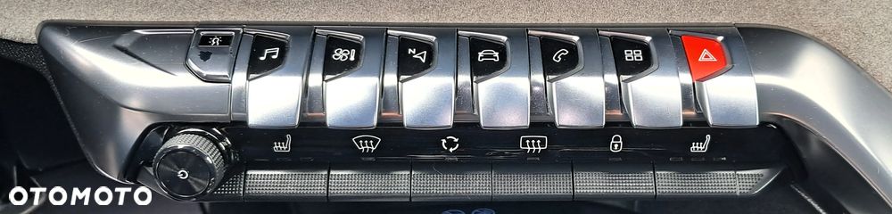 Peugeot 3008 2.0 BlueHDi GT S&S EAT8 - 18