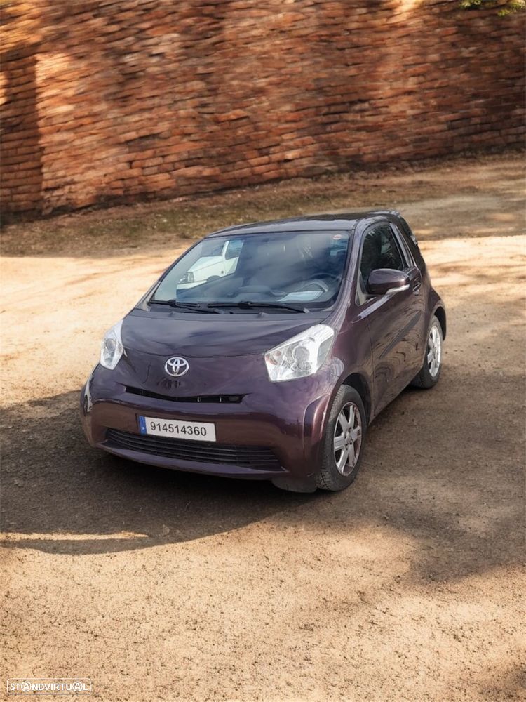 Toyota iQ 1.0 VVT-i Essential+AC - 2