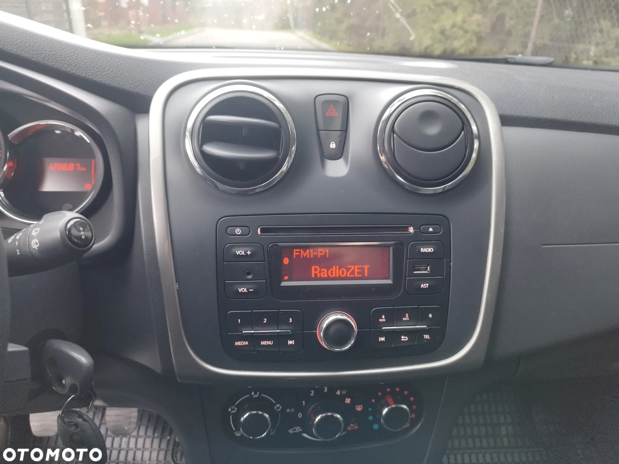Dacia Logan MCV 0.9 TCE Ambiance - 19