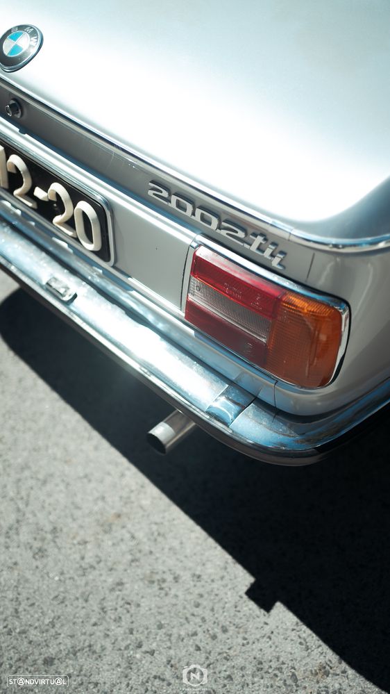 BMW 2002 - 32