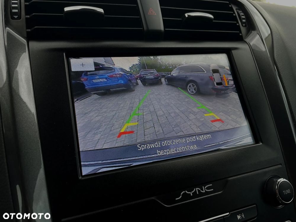 Ford Mondeo SW 2.0 TDCi S&S PowerShift-Aut Titanium - 29