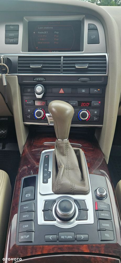 Audi A6 Limousine 3.2 FSI Quattro Tiptronic - 12