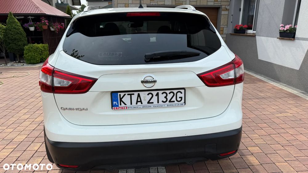 Nissan Qashqai 1.2 DIG-T N-Connecta - 4
